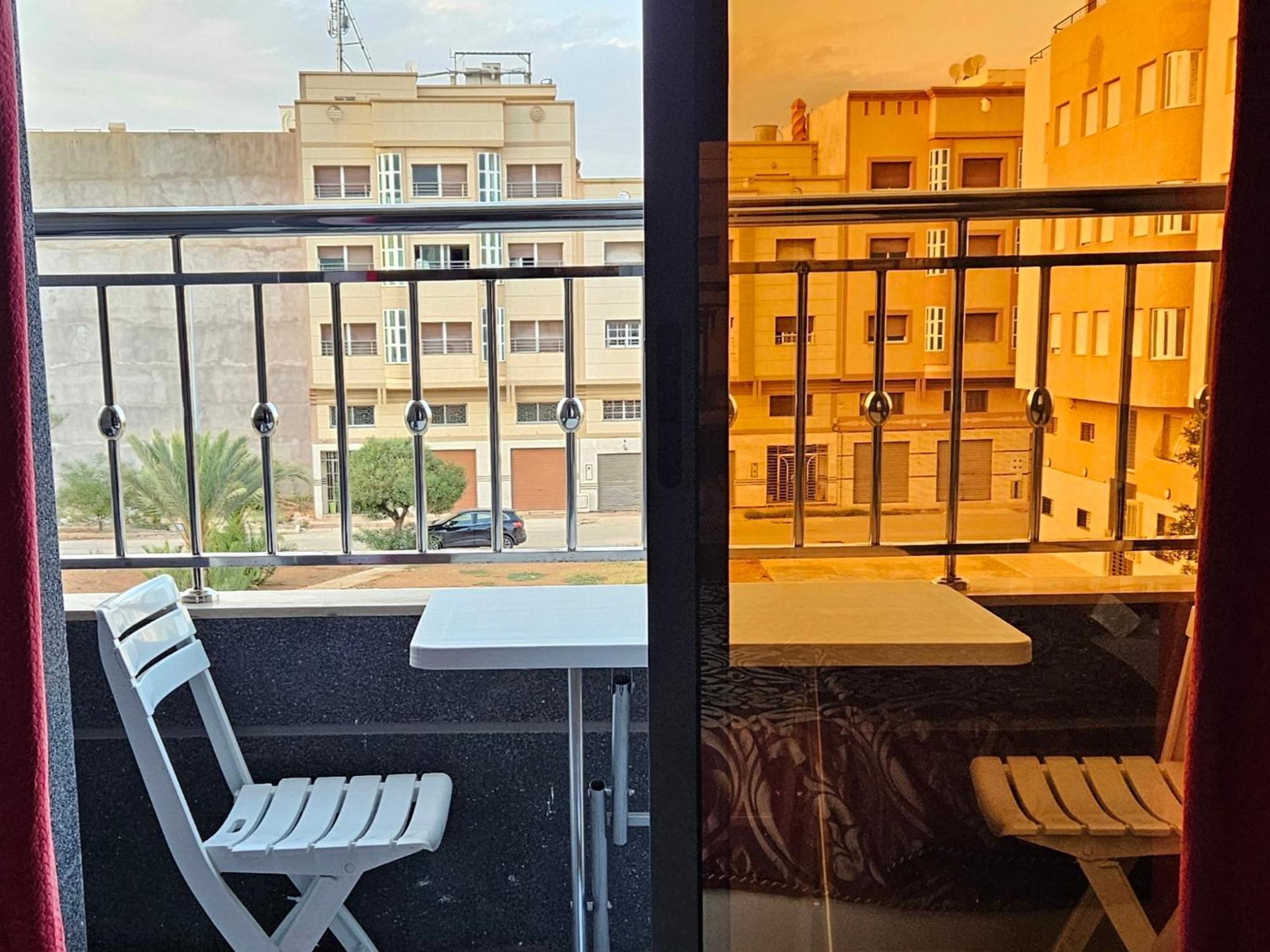Appart Moderne Nador Al Jadid Pres De La Corniche Esterno foto